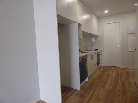 Great 1 Bedroom Apartment - Photo 2
