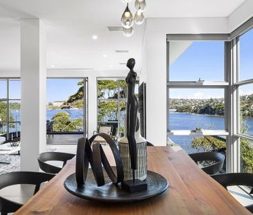 A Contemporary Masterpiece Waterfront Setting With Direct Beach Access - Photo 4