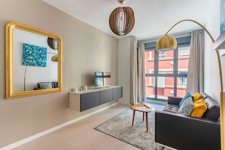 Carrer d'Oriola, Valencia, Valencian Community 46009 - Photo 4