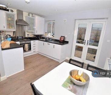 1 bedroom in a house share to rent - Photo 4