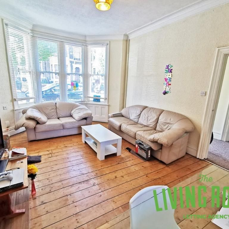 6 bedroom house share to rent - Photo 1