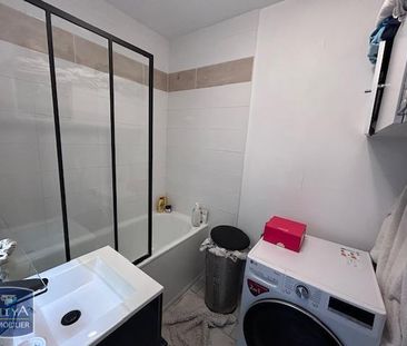 Location Appartement 2 pièces 50m² LILLE 59000 - Photo 6