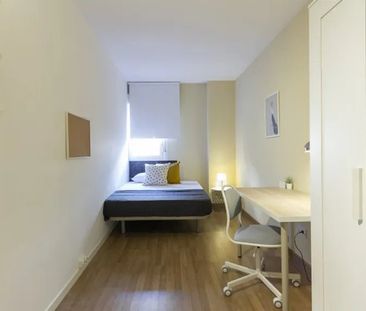 Calle de Turaco, Madrid, Community of Madrid 28011 - Photo 1