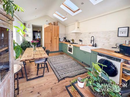 2 bedroom terraced house to rent - Photo 4
