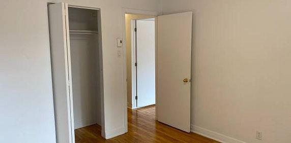 Apartment in Montreal near University of Montreal to Rent (Montreal) - Photo 2