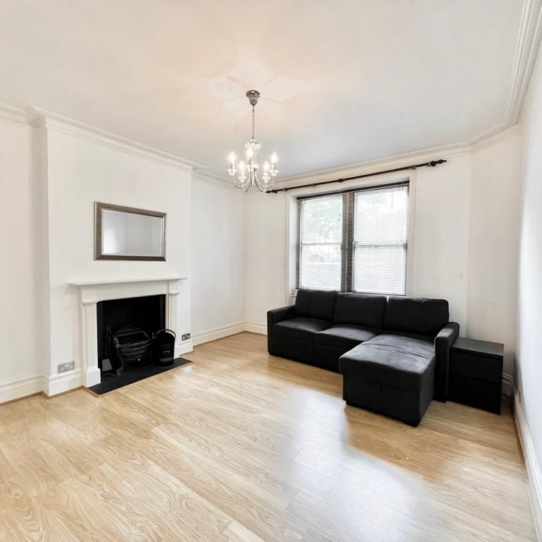 2 bedroom flat to rent - Photo 1
