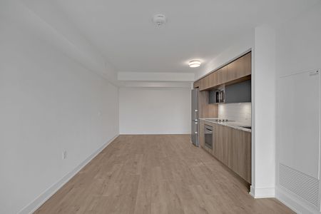 For Lease - 575 Bloor Street Unit# 1711, Toronto, Ontario - Photo 2