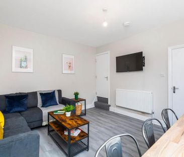 4 bedroom house to rent - Photo 2