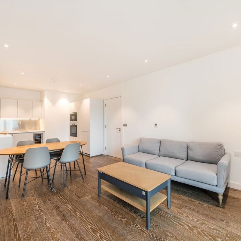 Salusbury Road, NW6, London - Photo 1