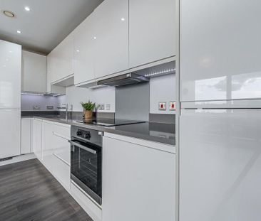 2 bedroom flat to rent - Photo 6