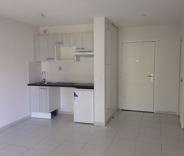 Location Appartement 2 pièces 37m² - Photo 4