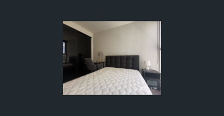 Live in the heart of South Yarra - Photo 3