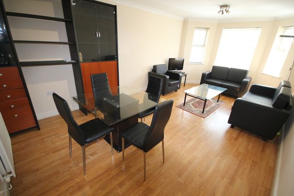 Lowndes Court, Manor Road, Harrow - Photo 1