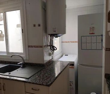 Piso de alquiler en Carrer Tinent Alfonso, 13, Centro Ciudad - Photo 4