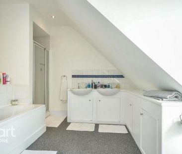 3 bedroom terraced house to rent - Photo 5