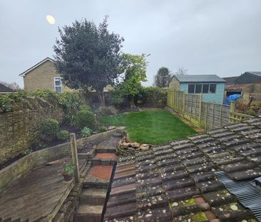 2 bedroom end of terrace house to rent - Photo 5