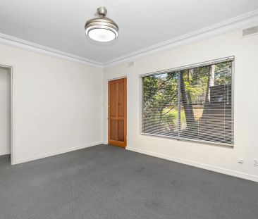 Spacious, Light-Filled Living in Leafy Myrtle Bank - Photo 4