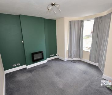 Roath Road - Photo 3