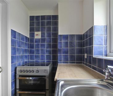 1 bedroom property to rent - Photo 3