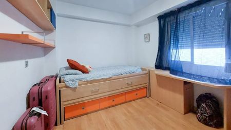 Avinguda Doctor Peset Aleixandre, Valencia, Valencian Community 46025 - Photo 2