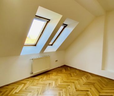 ++ZENTRAL++ Großzügige 3-Zimmer-Wohnung mit Maisonette Charakter, i... - Photo 3