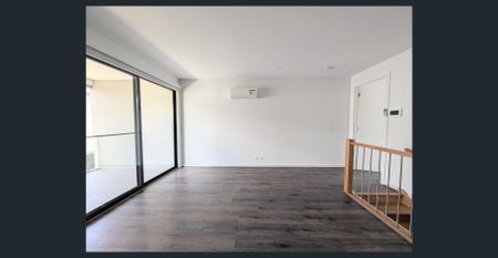 Low Maintenance & Modern Living! - Photo 3