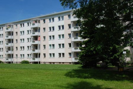 Helle 3-Raum-Wohnung mit Tageslichtbad - Foto 4