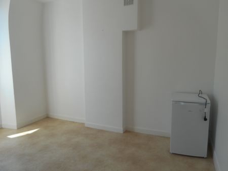 Location Appartement 1 pièce 30m² REIMS 51100 - Photo 5