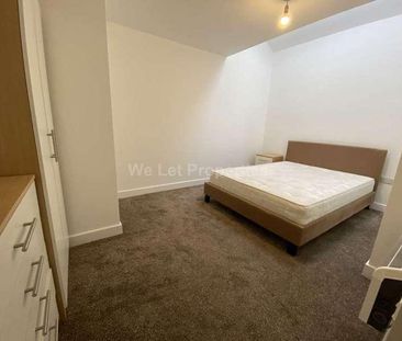 Queens Brewery Court, Moss Lane West, M15 - Photo 4