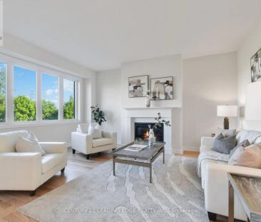 20 AVIRON CRESCENT - Photo 2