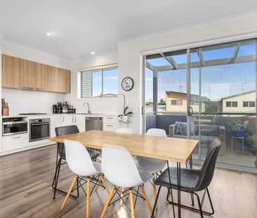 3B Daniel Street, Googong NSW 2620 - Townhouse For Rent | Domain - Photo 2