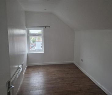 2 bedroom house to rent - Photo 1
