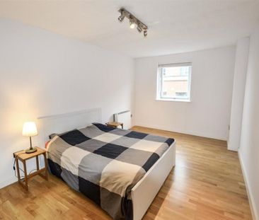 2 Bed Flat, Lexington Place, NG1 - Photo 5