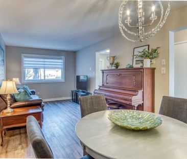 For Lease - 934 Cardington Street, Mississauga, Ontario - Photo 2