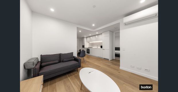 Best Living in the Heart of Box Hill - Photo 1