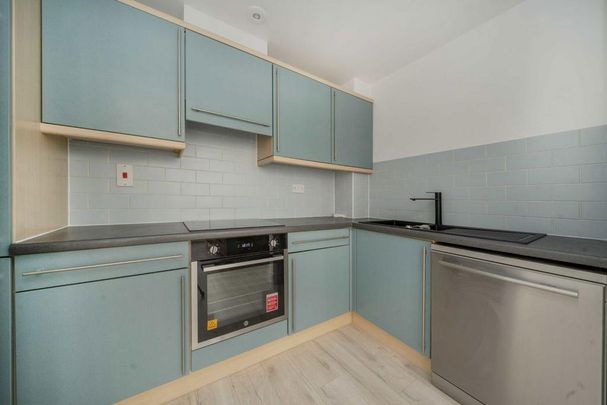 1 bedroom flat to rent - Photo 1