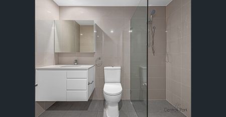 1 bedroom unit with a big courtyard - Photo 5