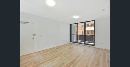 Modern 1-Bedroom Apartment with Study Nook in Prime Location - Electricity, Gas & Water Usage Included! - Photo 5