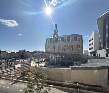 Location Appartement 3 pièces 72m² ROANNE 42300 - Photo 5