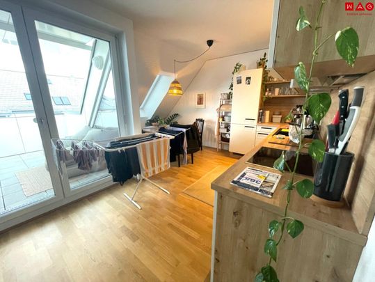 Wohnen über den Dächern von Linz/Oed! Neubau Dachgeschoss-Mietwohnungen mit Penthousecharakter und beeindruckender Aussicht! Höchste Wohn- und Lebensqualität in ruhiger und beliebter Wohngegend! Perfekte Infrastruktur! - Photo 1