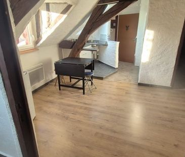 Location Appartement P2 duplex avec mezzanine Dijon - Photo 4