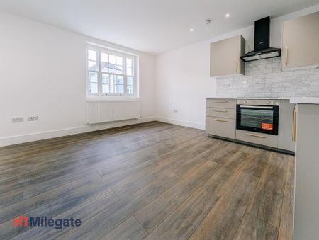 3 bedroom flat to rent - Photo 5