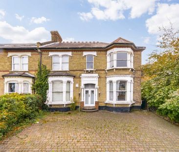 Station Road, NW4, London - Photo 1