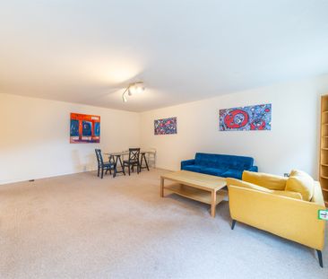 Lexington Place, NG1 - Photo 2