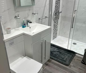 Studio Flat, East Preston Street, EH8 - Photo 5