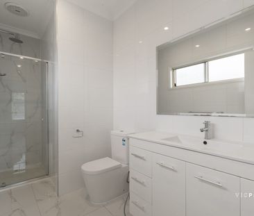 Stylish Double-Storey Living in a Prime Maidstone Location - Photo 6