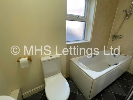 1 Bedroom Semi-Detached House for rent in Hartley Avenue - Photo 4