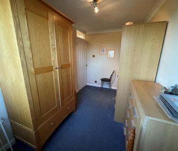 4 bedroom terraced house to rent - Photo 6