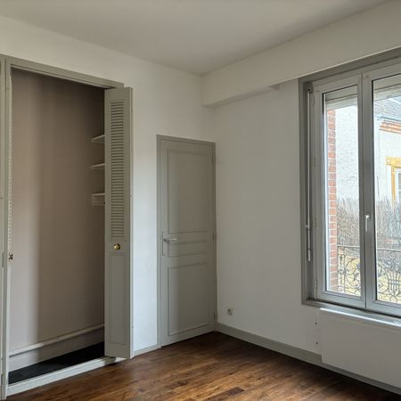 Location Appartement 2 pièces 29m² JARGEAU 45150 - Photo 4