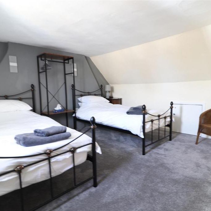 2 bedroom cottage to rent - Photo 1